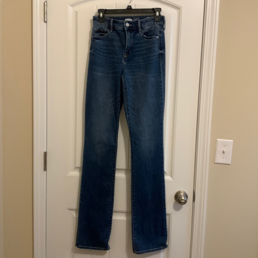 COPY - Old Navy Kicker Boot-Cut Jeans, size 2 Grand